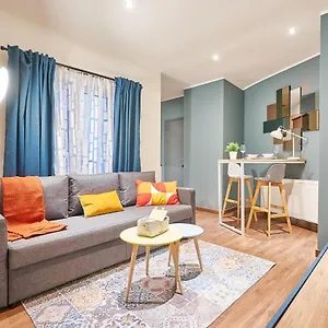  Apartment Downtown