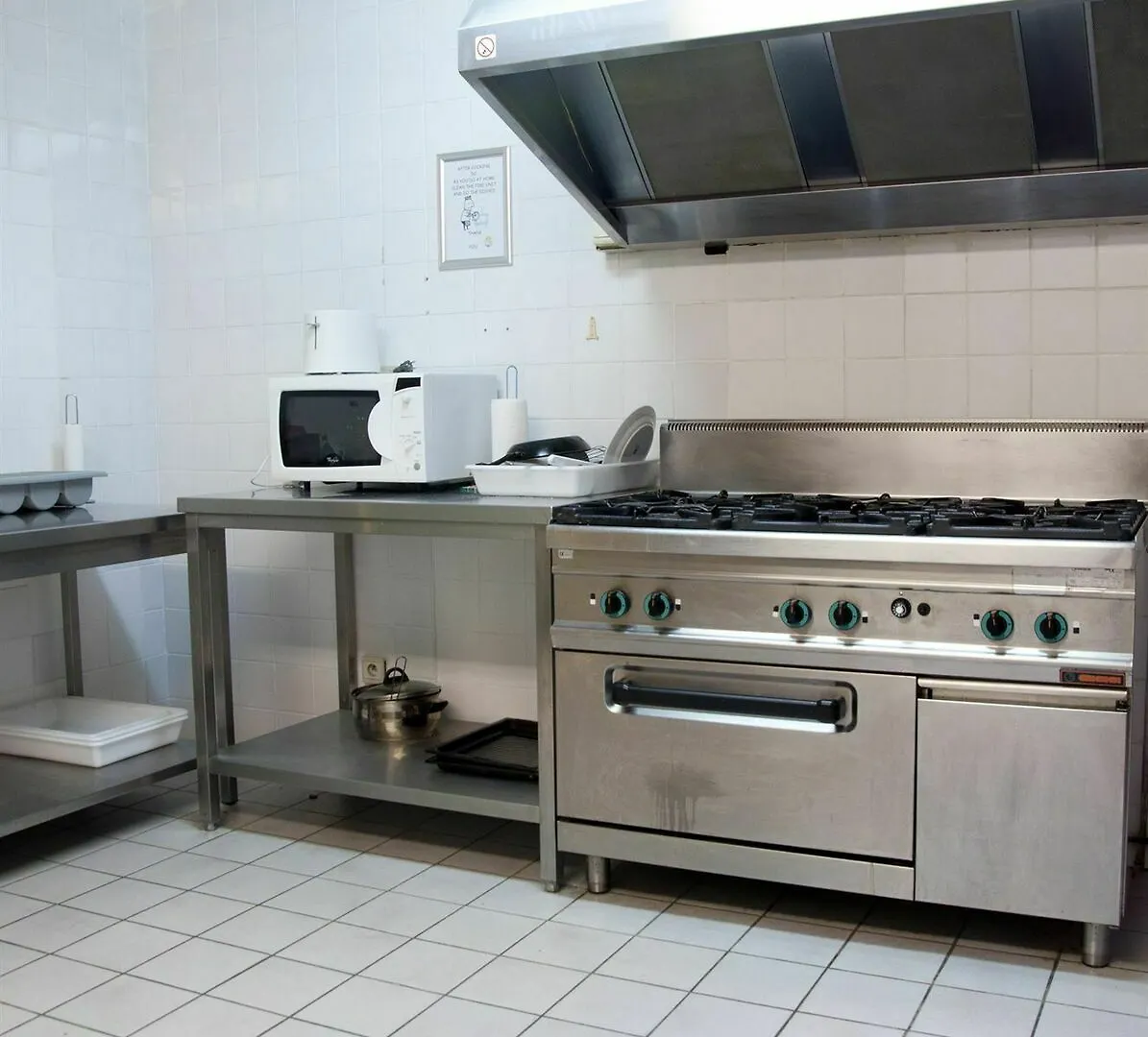 Budget Flats Brussels Apartment